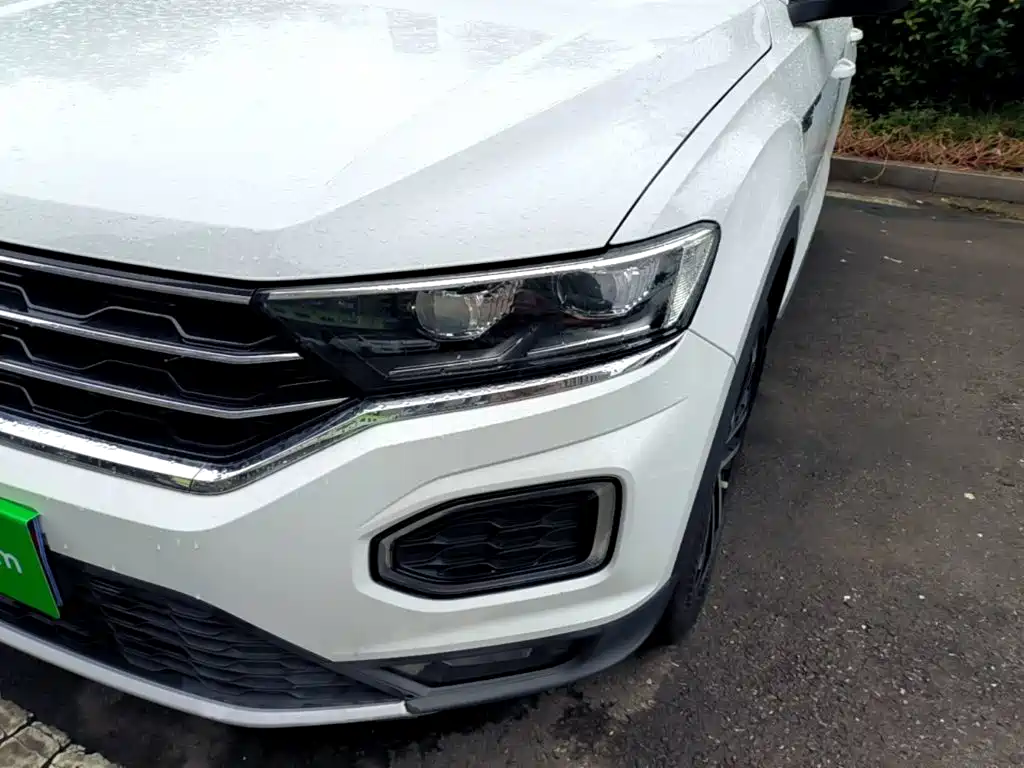 Volkswagen T-Roc — миниатюра 24