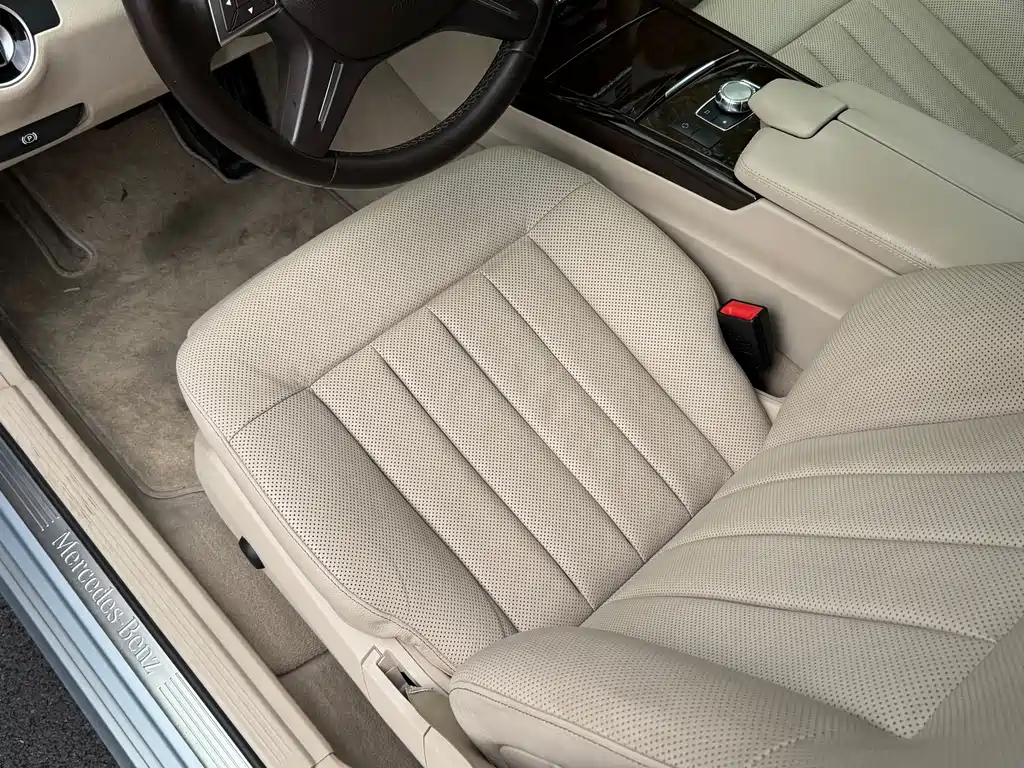 Mercedes-Benz E-Class — миниатюра 12