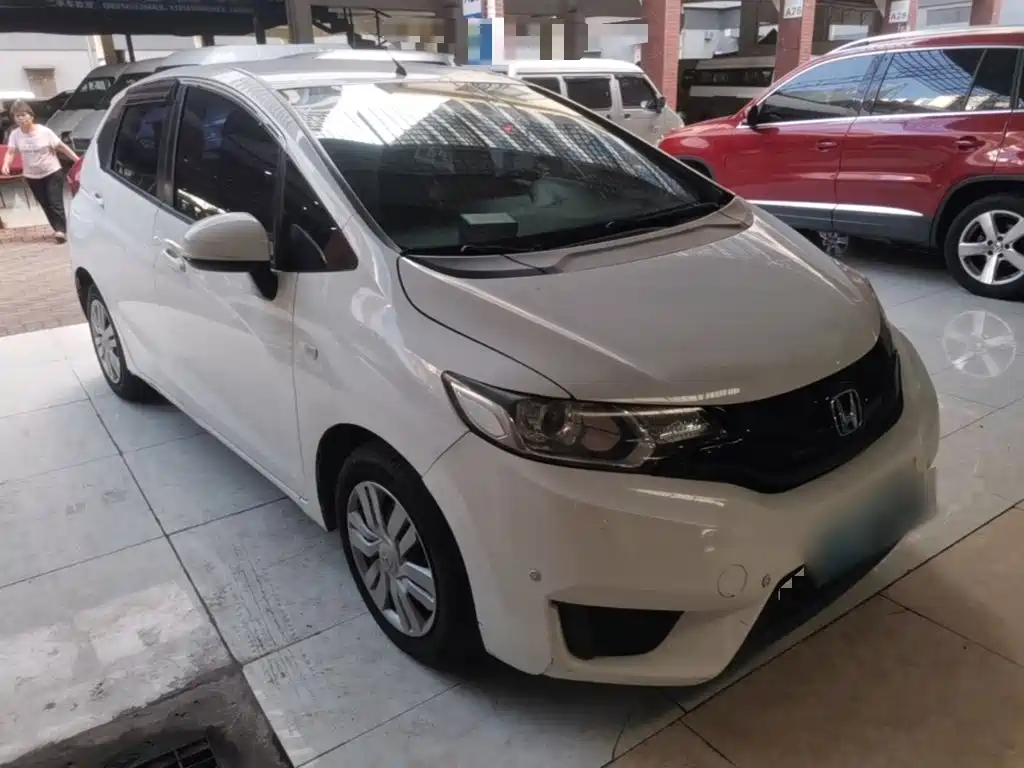 Honda Fit — миниатюра 4