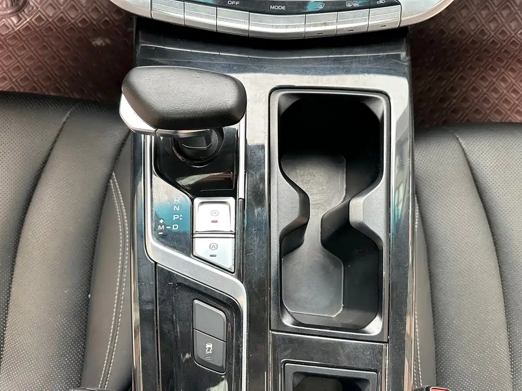 Geely Borui — миниатюра 17