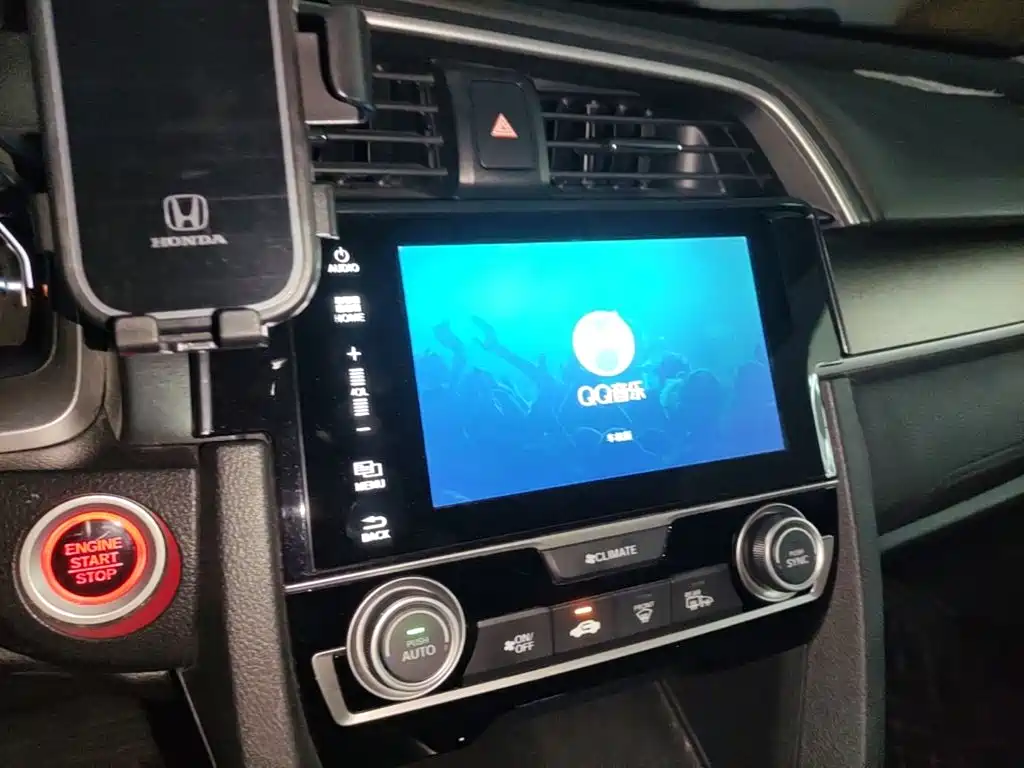 Honda Civic — миниатюра 13