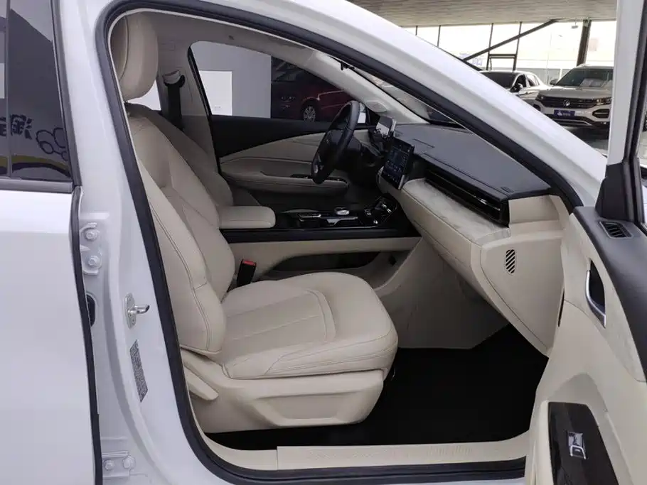 Wuling Xingguang — миниатюра 8