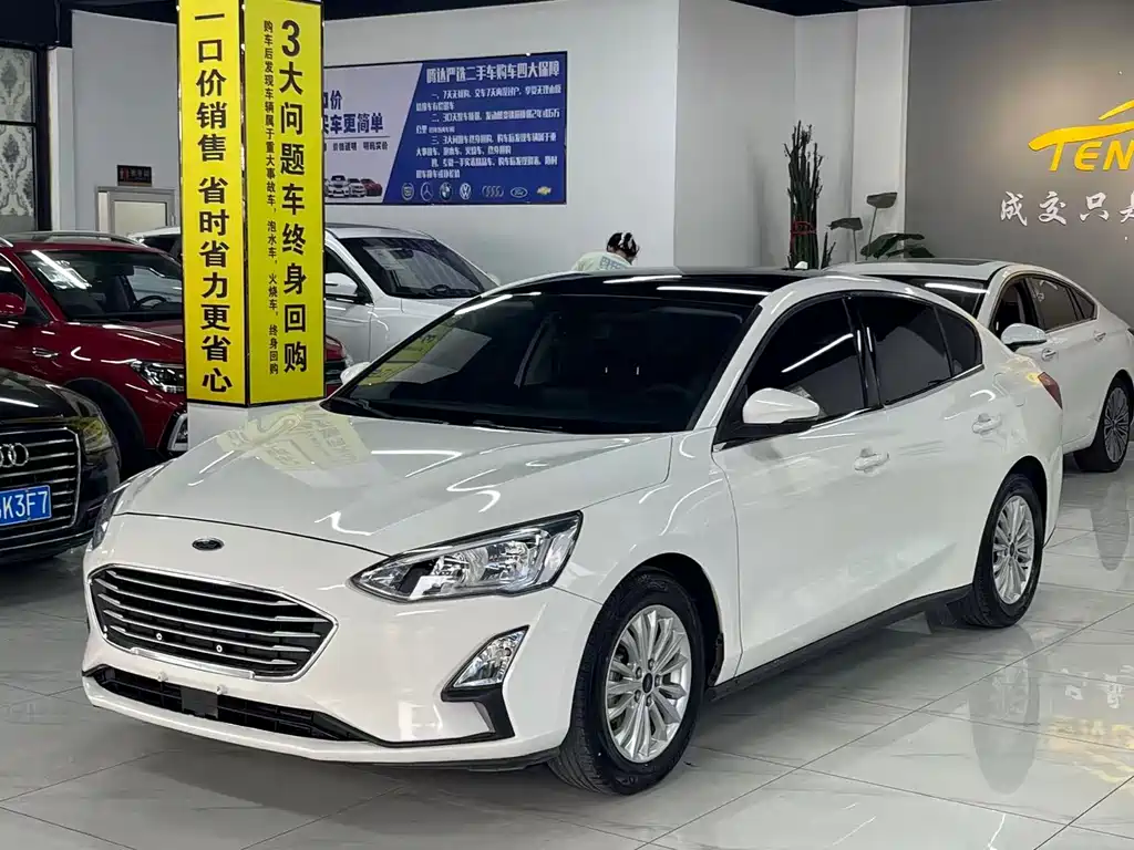 Ford Focus 2019 EcoBoost 125 AT V