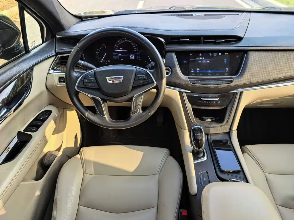 Cadillac XT5 — миниатюра 15