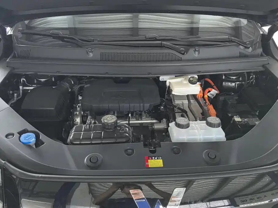 Wuling Xingguang 730 New Energy — миниатюра 10