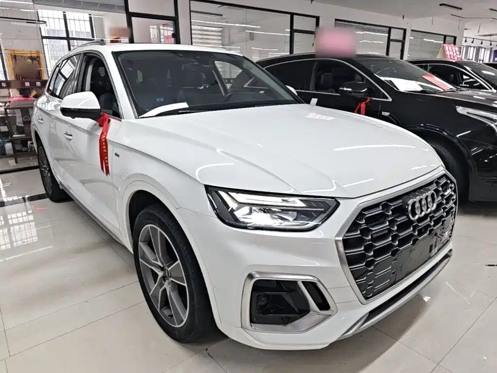 Audi Q5L — миниатюра 4