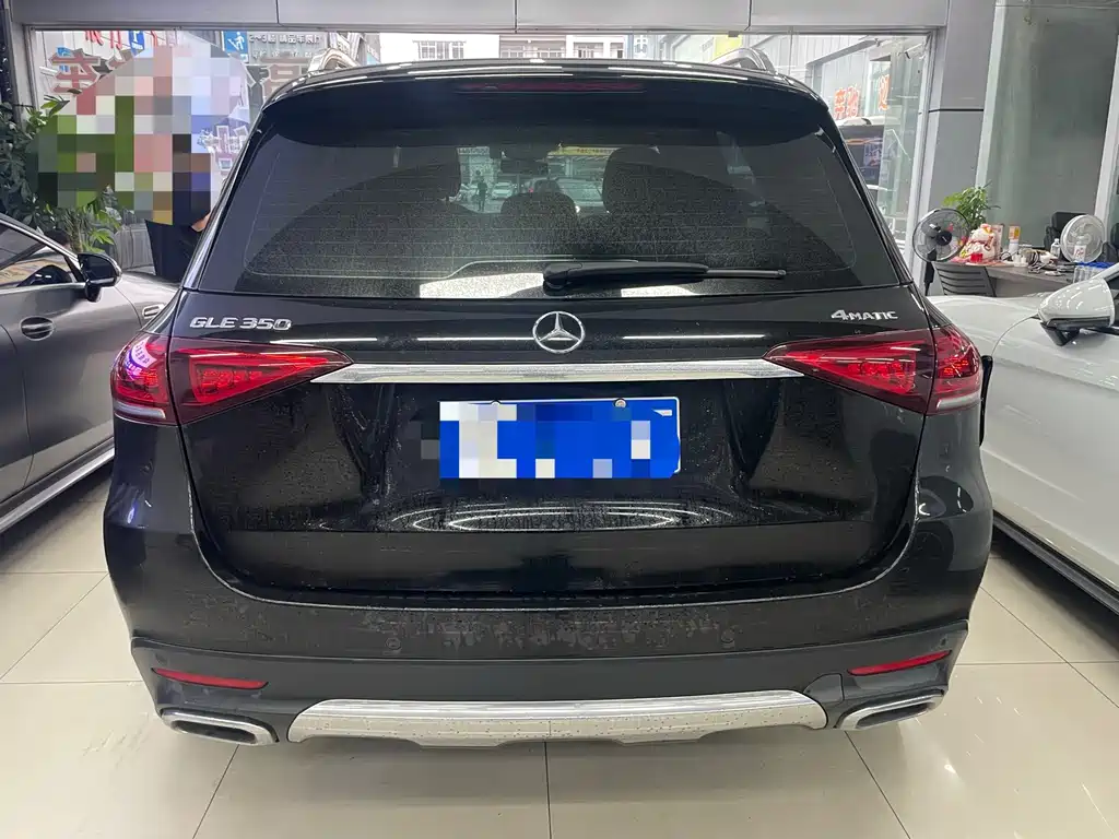 Mercedes-Benz GLE (Import) — миниатюра 4
