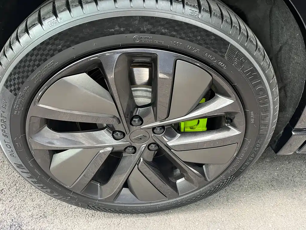 Li Auto Li L9 — миниатюра 12