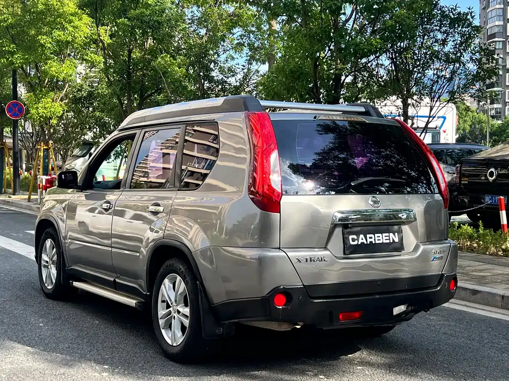 Nissan X-Trail 2.5L CVT Luxury Edition 4WD, фото 7