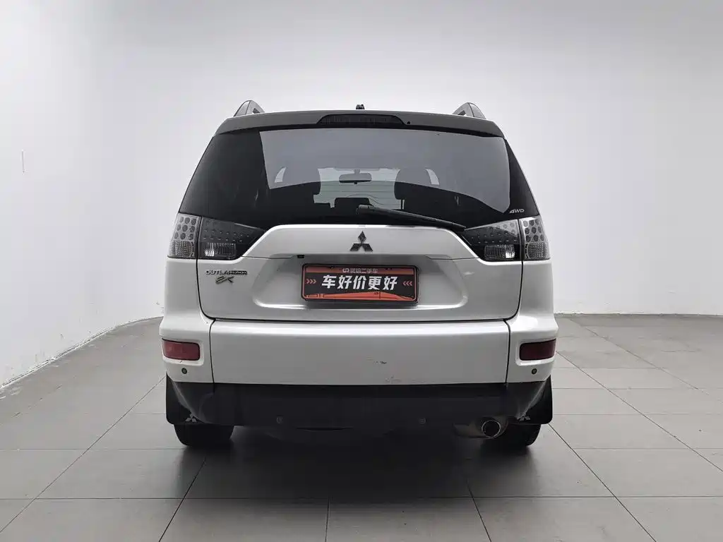 Mitsubishi Outlander (Import) — миниатюра 4
