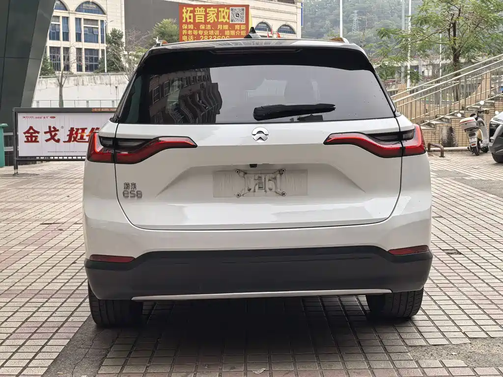 NIO NIO ES8