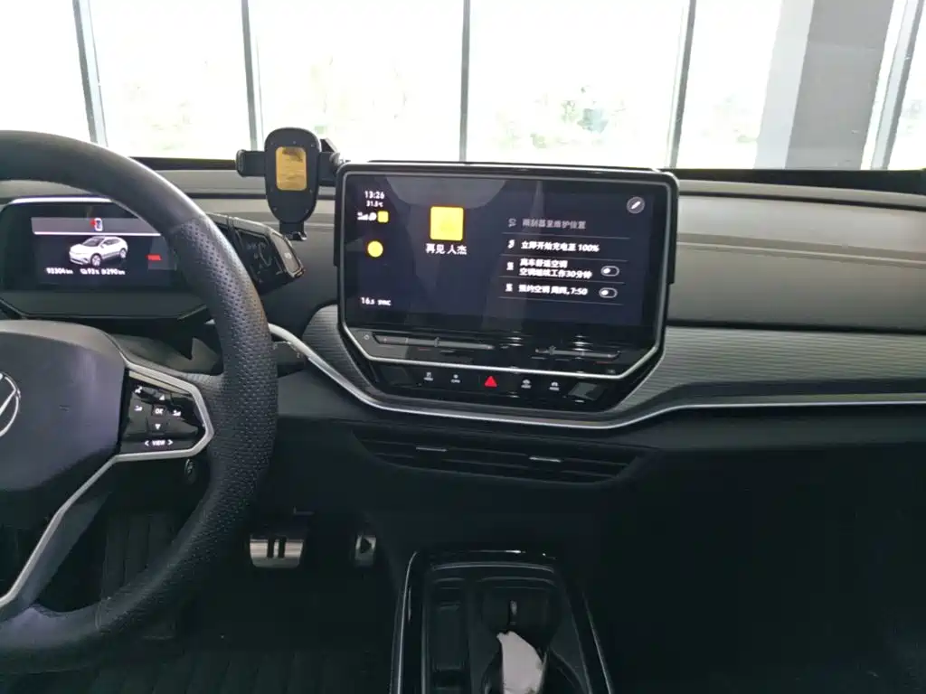 Volkswagen ID.4 Crozz — миниатюра 13