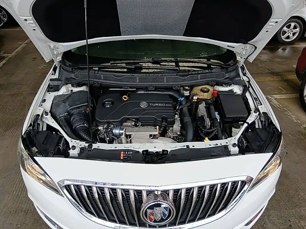 Buick Verano — миниатюра 20