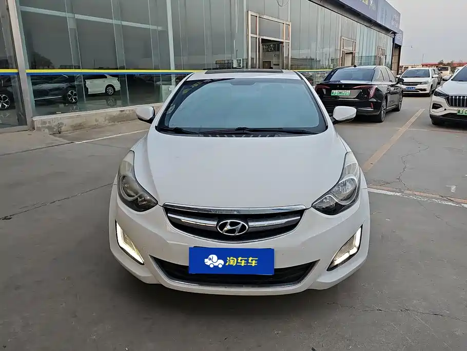 Hyundai Elantra Langdong — миниатюра 2