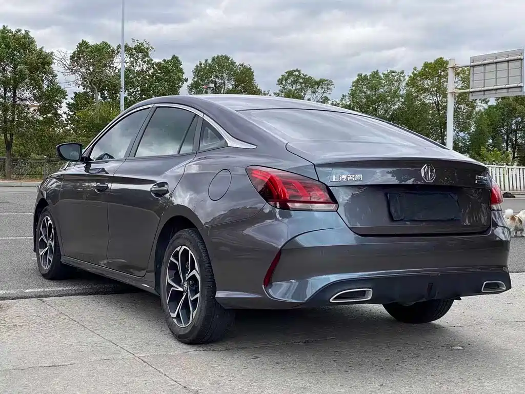 MG MG5 — миниатюра 7