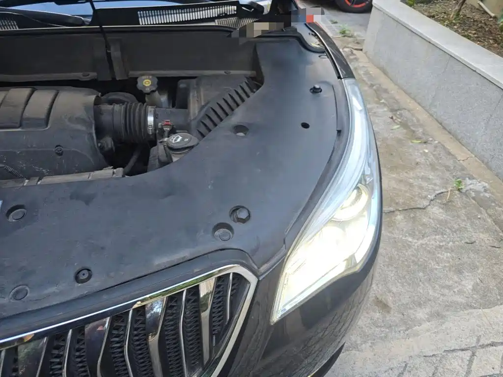 Buick Enclave — миниатюра 20