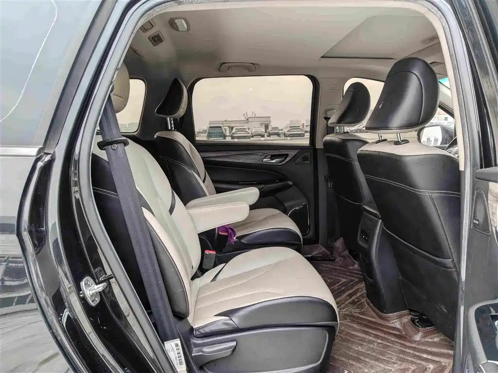 Baojun 730 — миниатюра 9