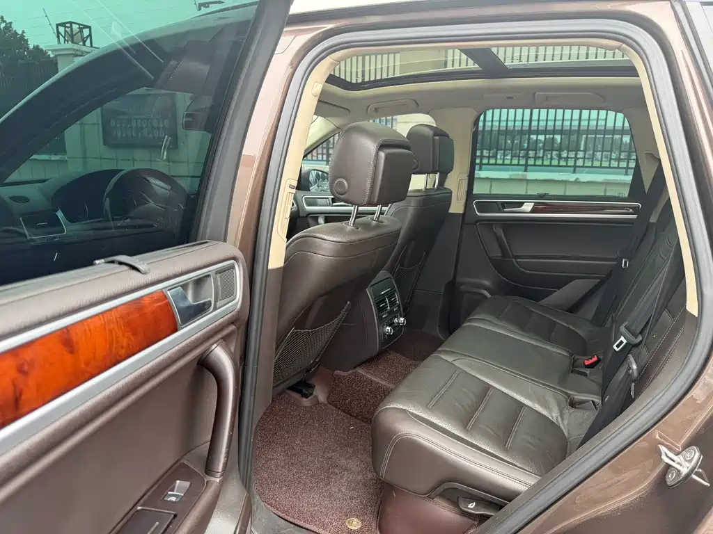 Volkswagen Touareg — миниатюра 5