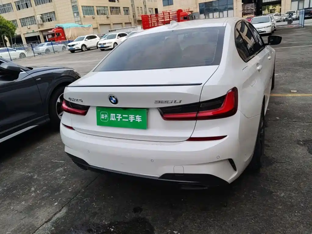 BMW 3 Series 3 2022 325Li M Sport