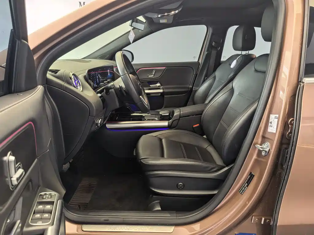 Mercedes-Benz GLA — миниатюра 17