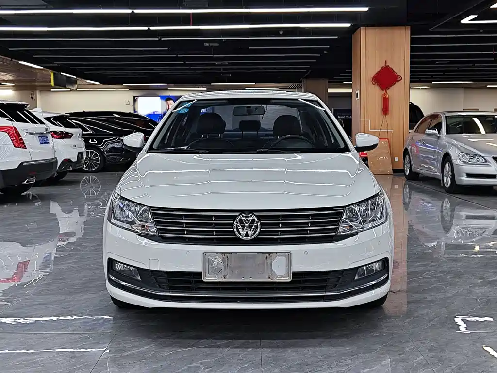 Volkswagen Lavida — миниатюра 2