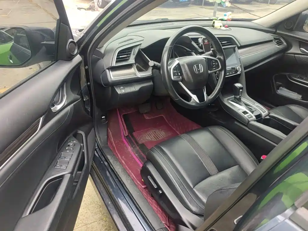 Honda Civic — миниатюра 16