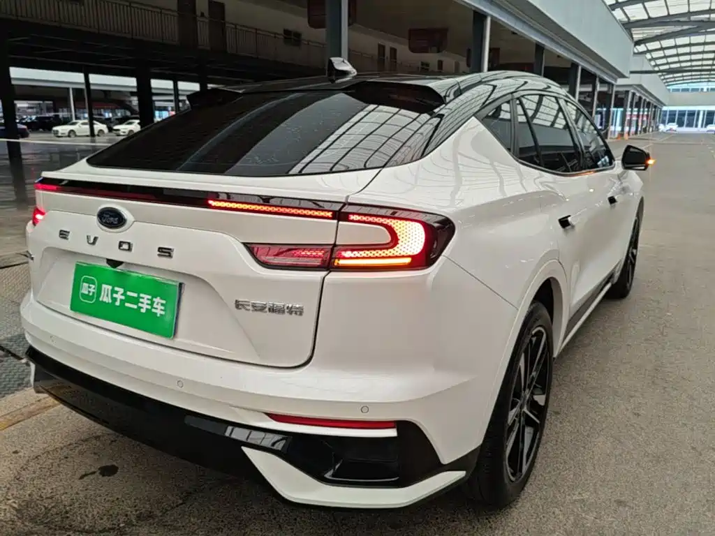Ford Evos — миниатюра 8