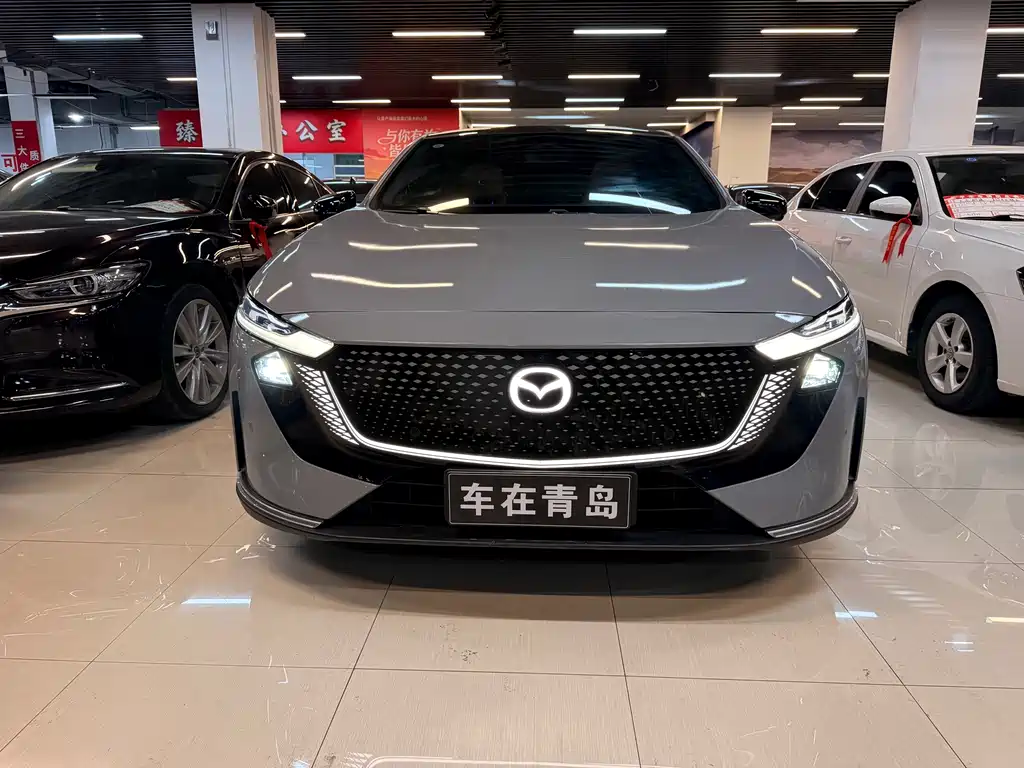Mazda EZ-6 — миниатюра 2
