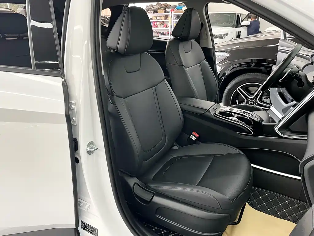 Hyundai Tucson — миниатюра 13