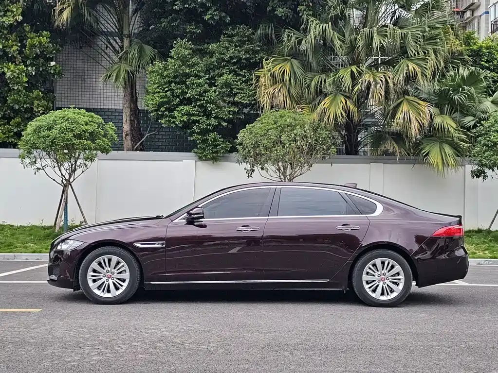 Jaguar XFL XFL 2.0T 240PS Luxury Edition, фото 3