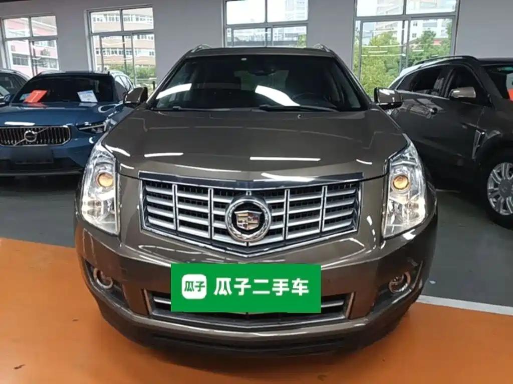 Cadillac SRX — миниатюра 3
