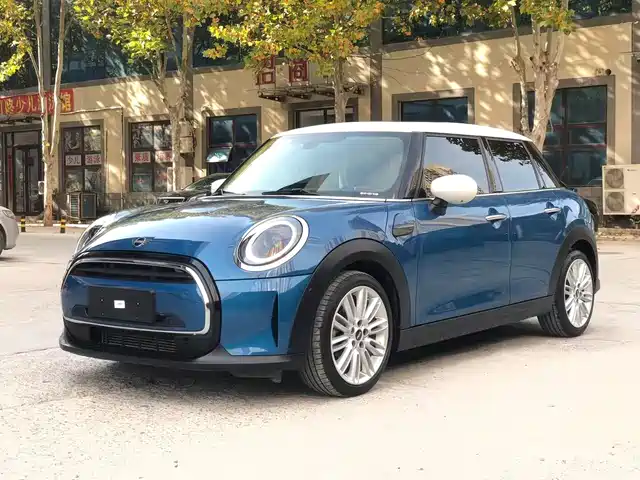 MINI 