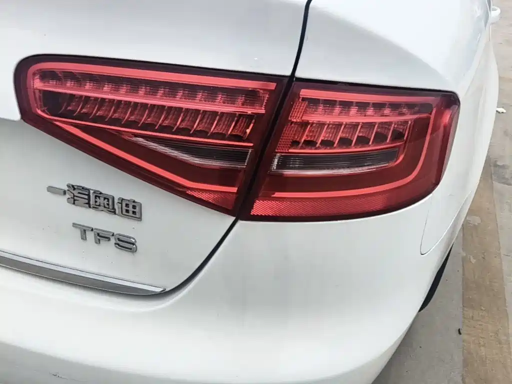 Audi A4L — миниатюра 8