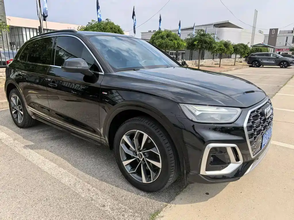 Audi Q5L 2023 40T Luxury