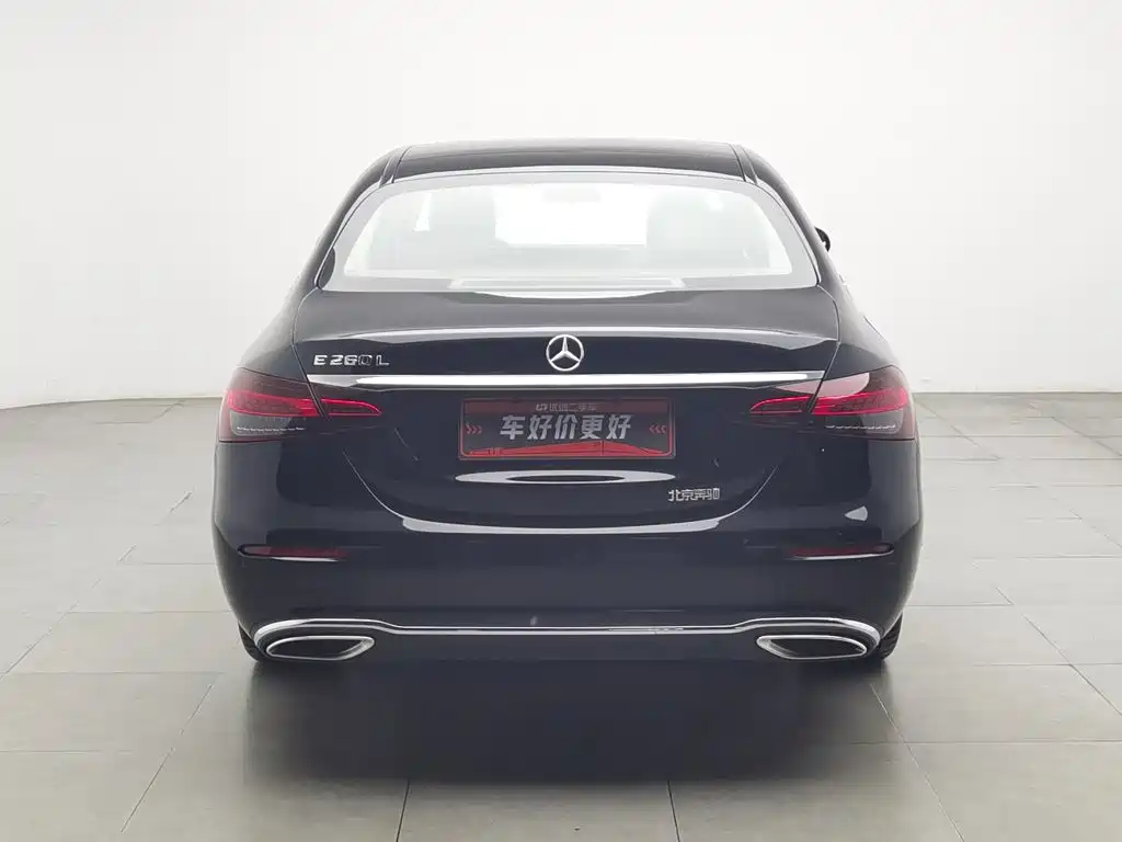 Mercedes-Benz E-Class — миниатюра 4