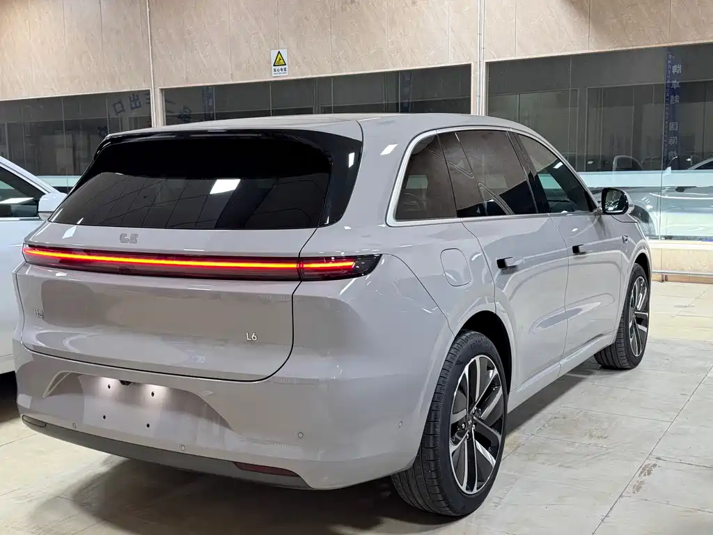 Li Auto IDEAL L6