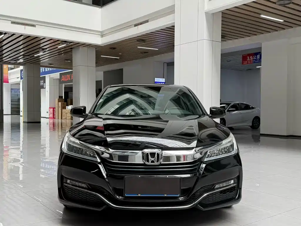 Honda Accord — миниатюра 2
