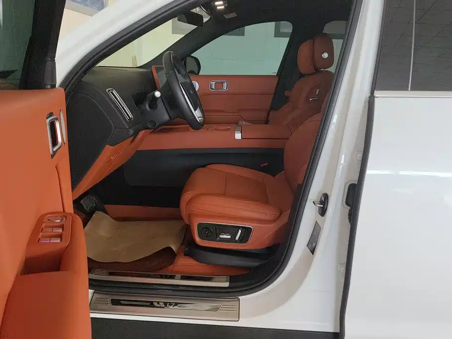 Li Auto Li L7 — миниатюра 9