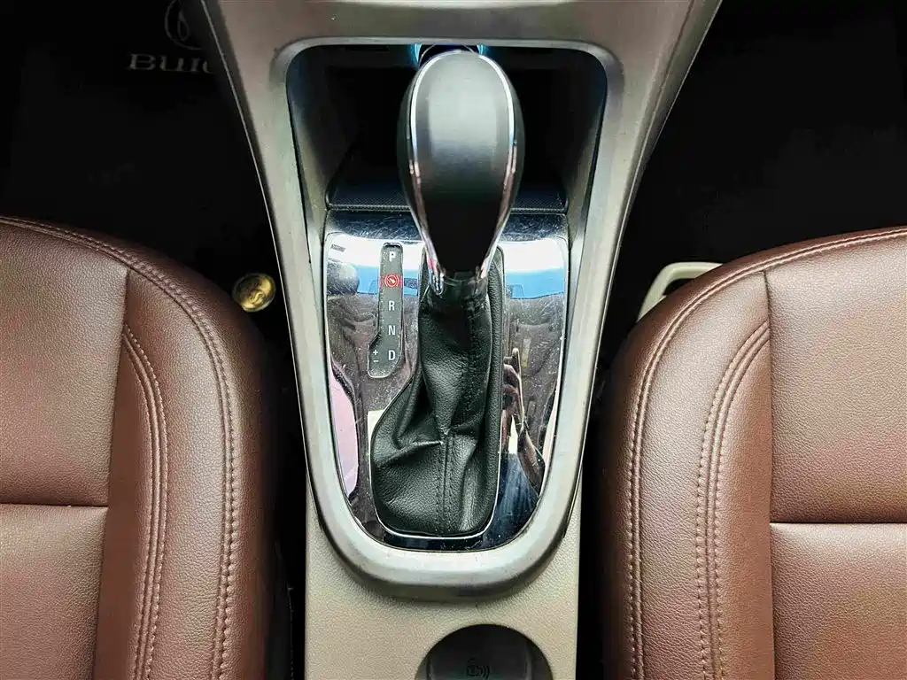 Buick Excelle — миниатюра 17