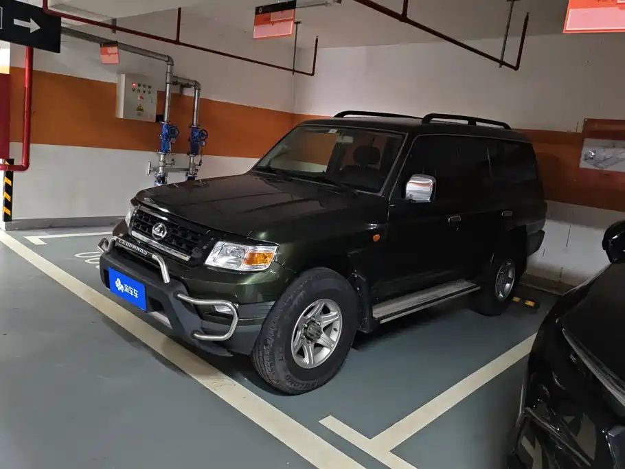 Leopaard Leopaard Q6