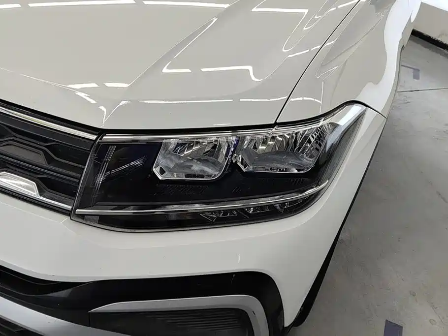 Volkswagen T-Cross — миниатюра 5