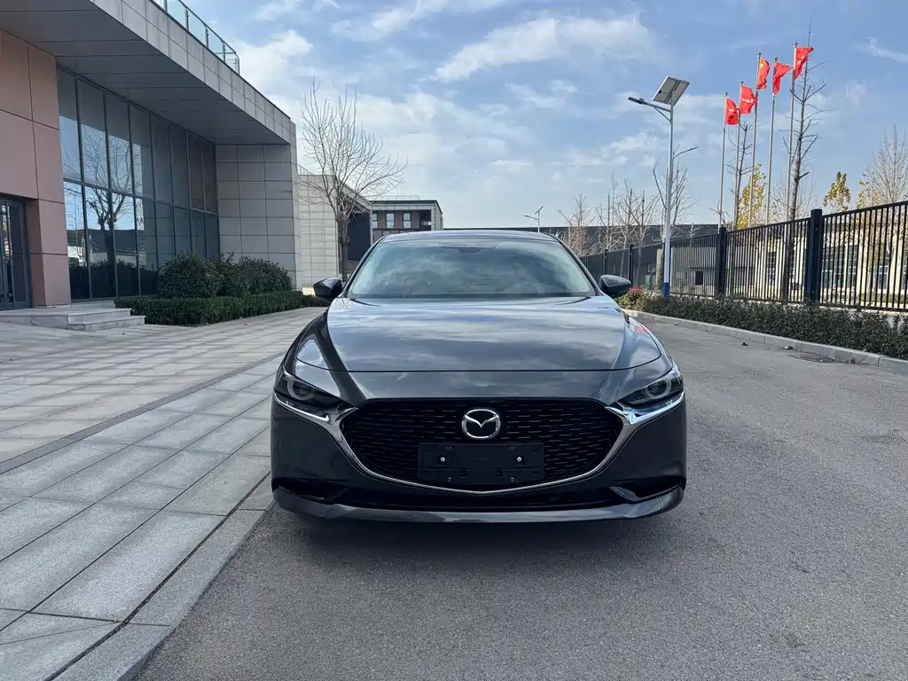 MAZDA 3 ANGKESAILA
