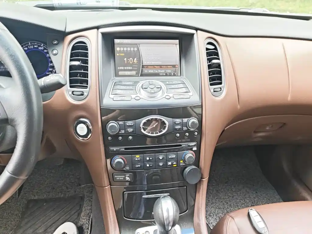Infiniti QX50 (Import) — миниатюра 13