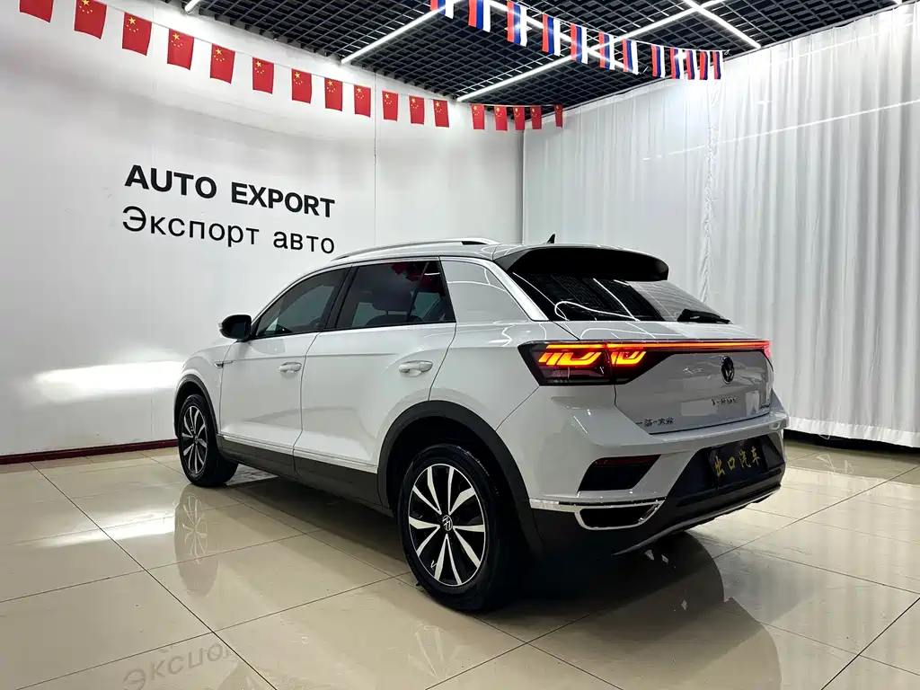 Volkswagen T-Roc 2023 280TSI DSG
