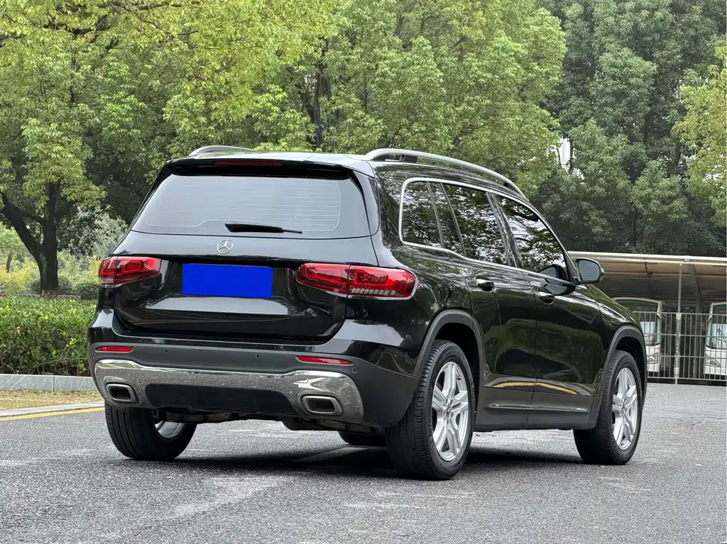 Mercedes-Benz GLB — миниатюра 6