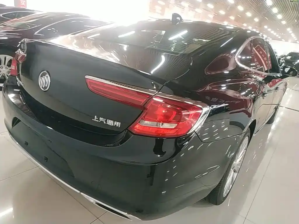 Buick LaCrosse — миниатюра 7