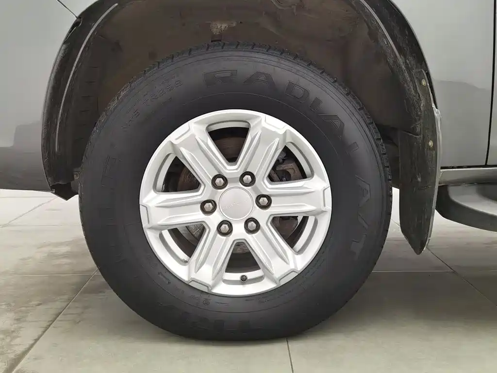 MAXUS T70 — миниатюра 17