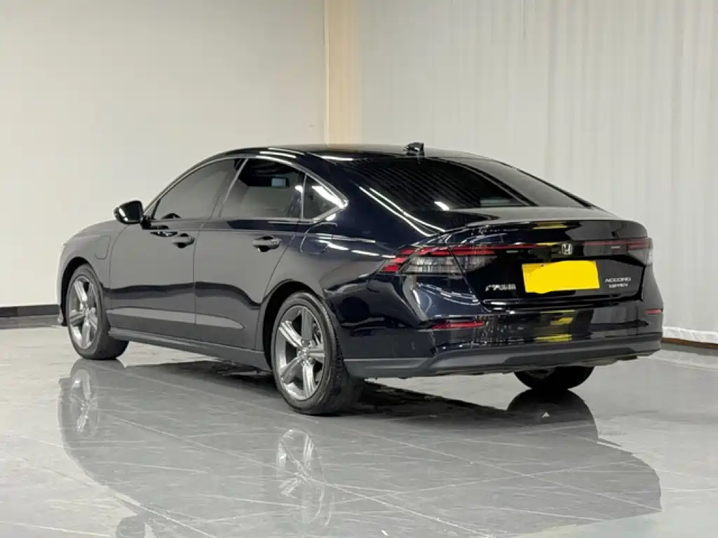 Honda Accord New Energy — миниатюра 7