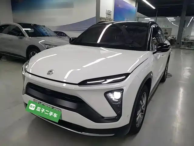 2020 Nio ES6