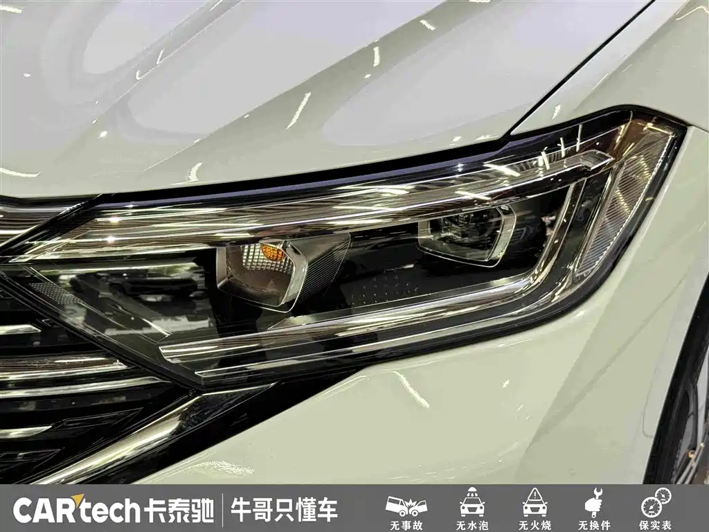 Volkswagen Sagitar — миниатюра 11